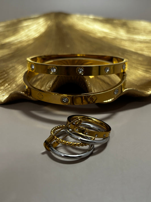 Atelier Shine Dainty Bundle