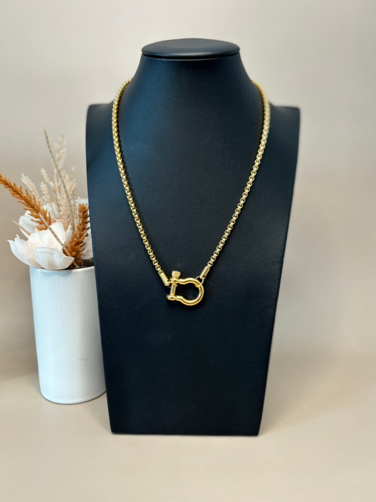 Horse Shoe Necklace
