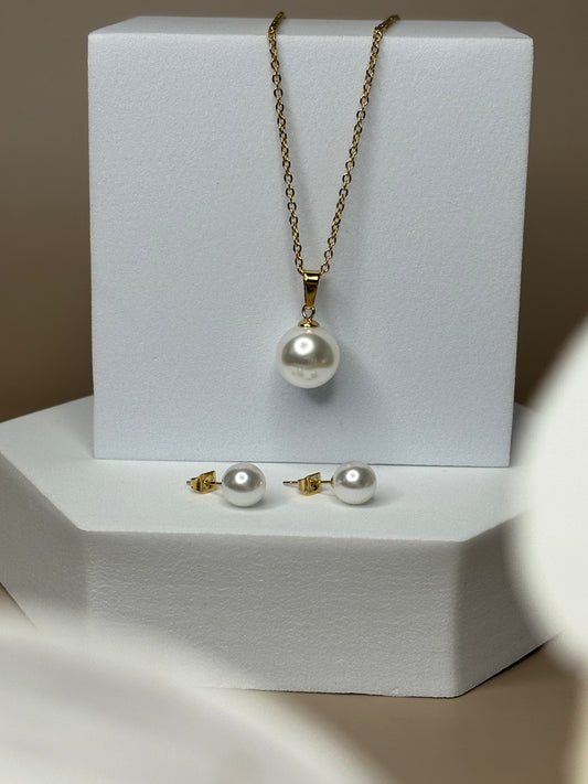 Zoritsa Set - Pearl - Set includes Earrings and Necklace - Gold and Silver
