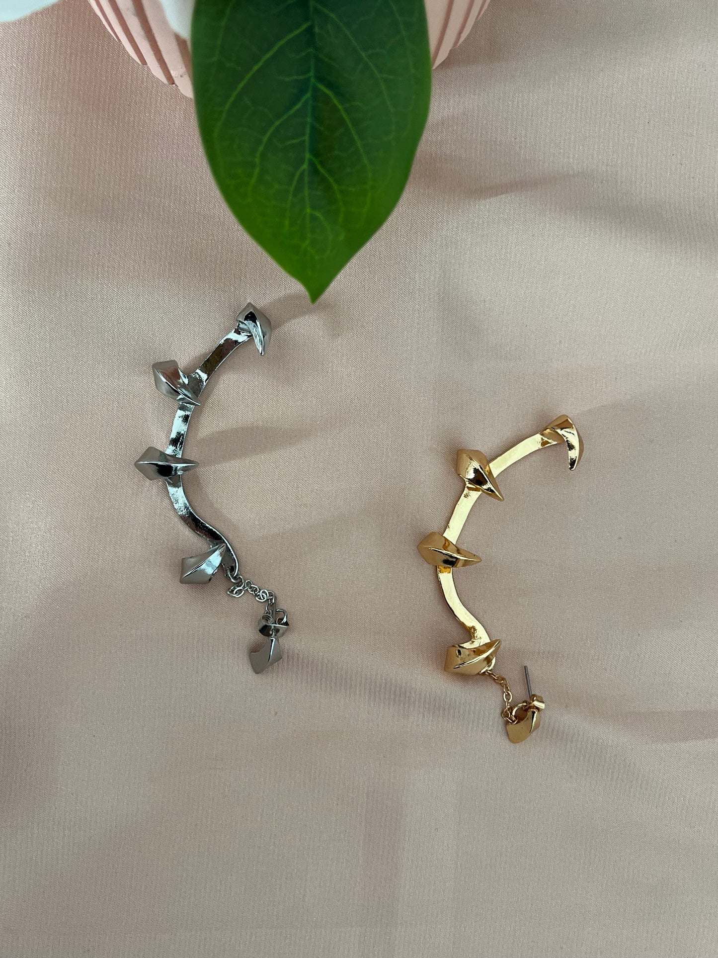 Evanescence Ear-cuff - Punk - Gold or Silver - 1 piece