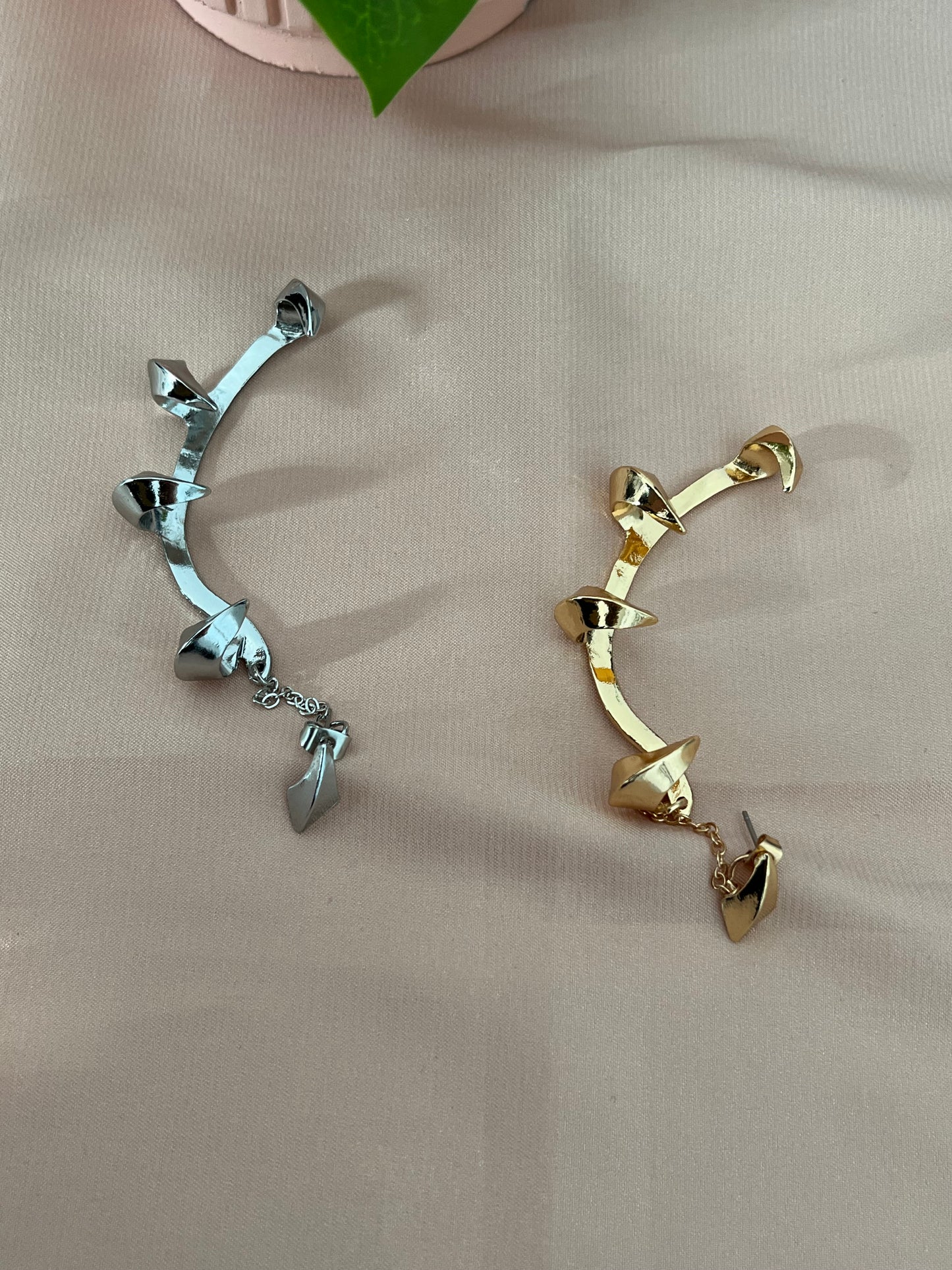 Evanescence Ear-cuff - Punk - Gold or Silver - 1 piece