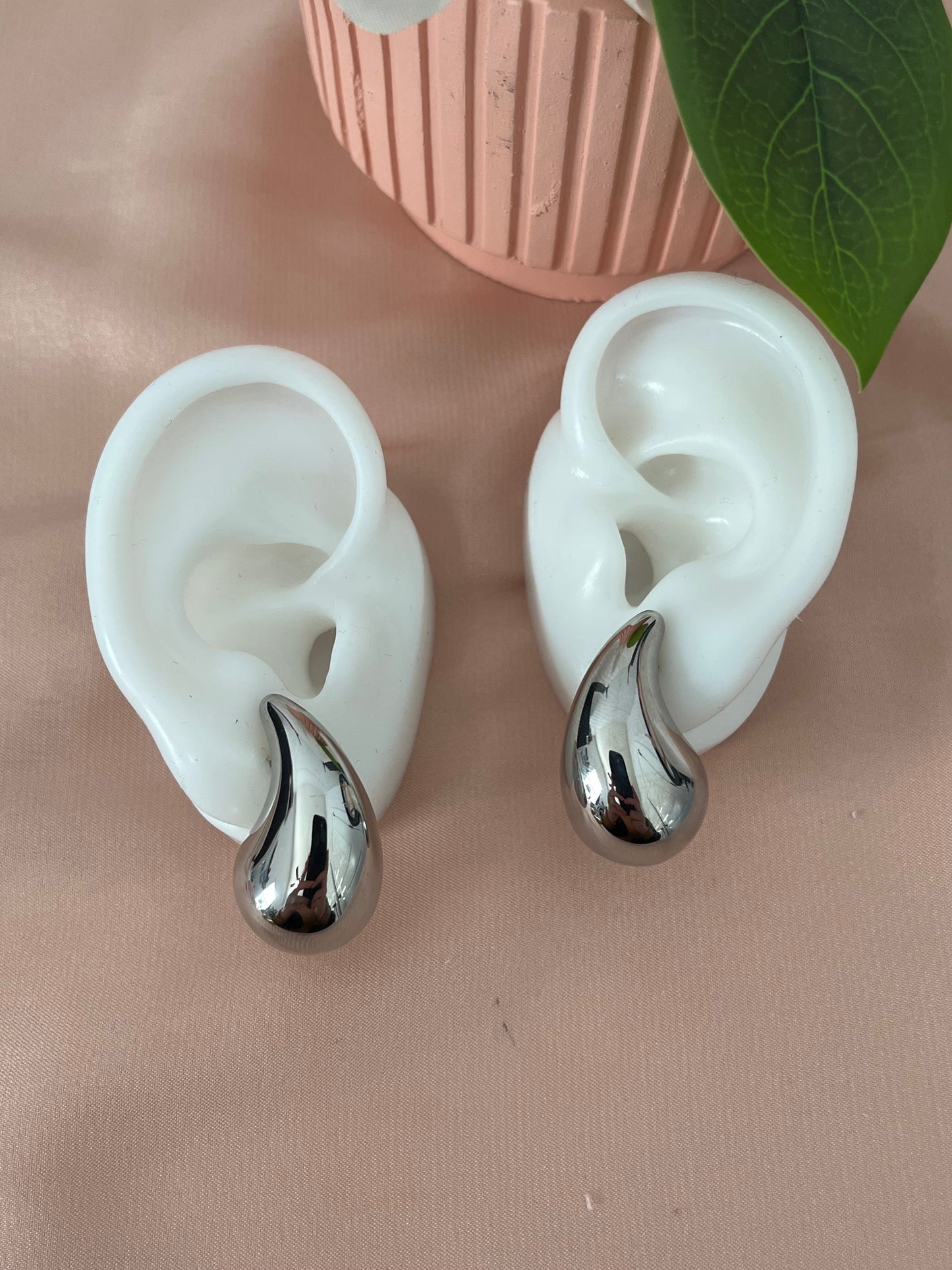 Drop Earrings - Stainless Steel & 18K gold plated - Drop Style - Gold and Silver
