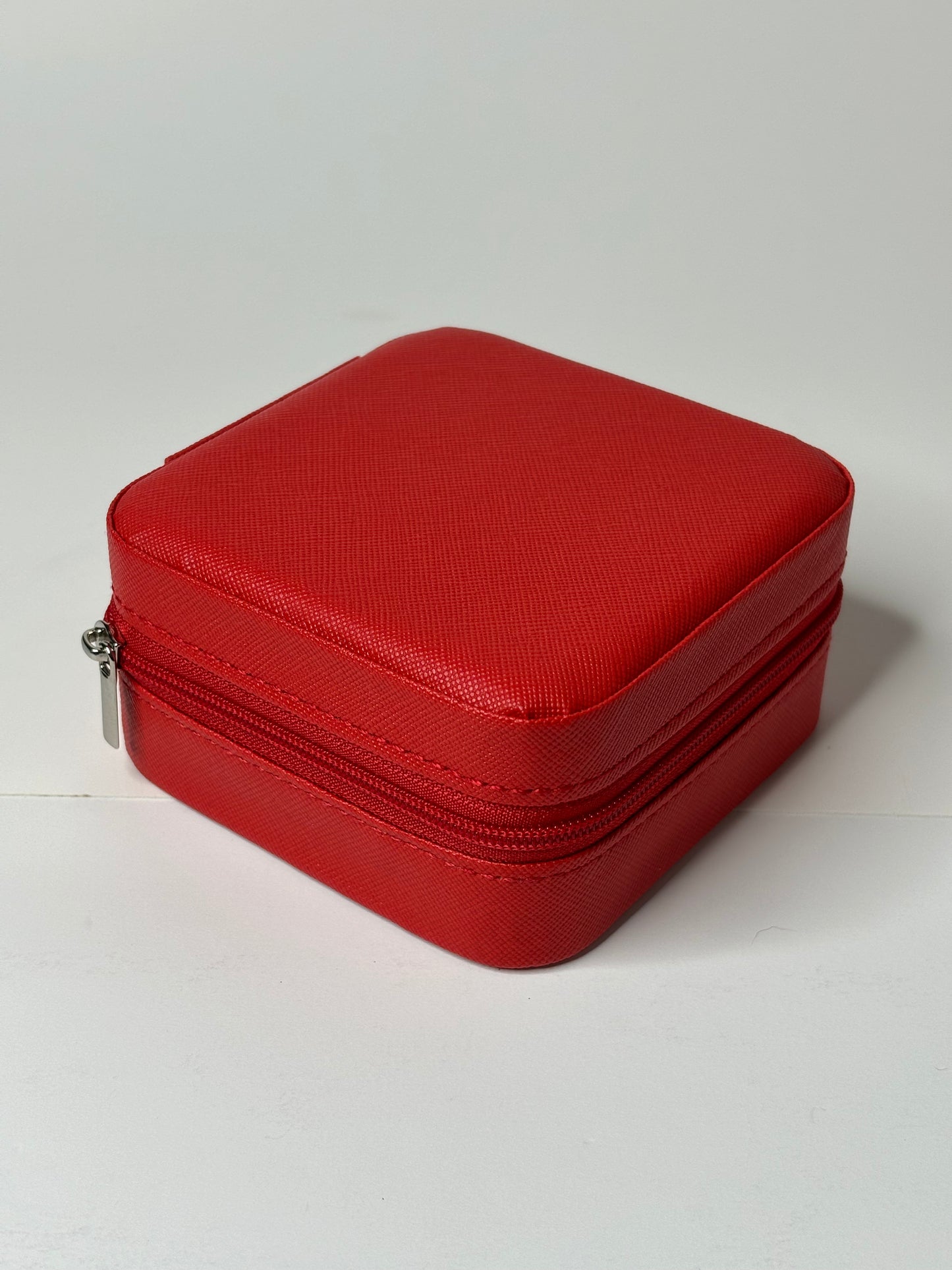 1986 Jewelry Box - fabric - Red and Beige