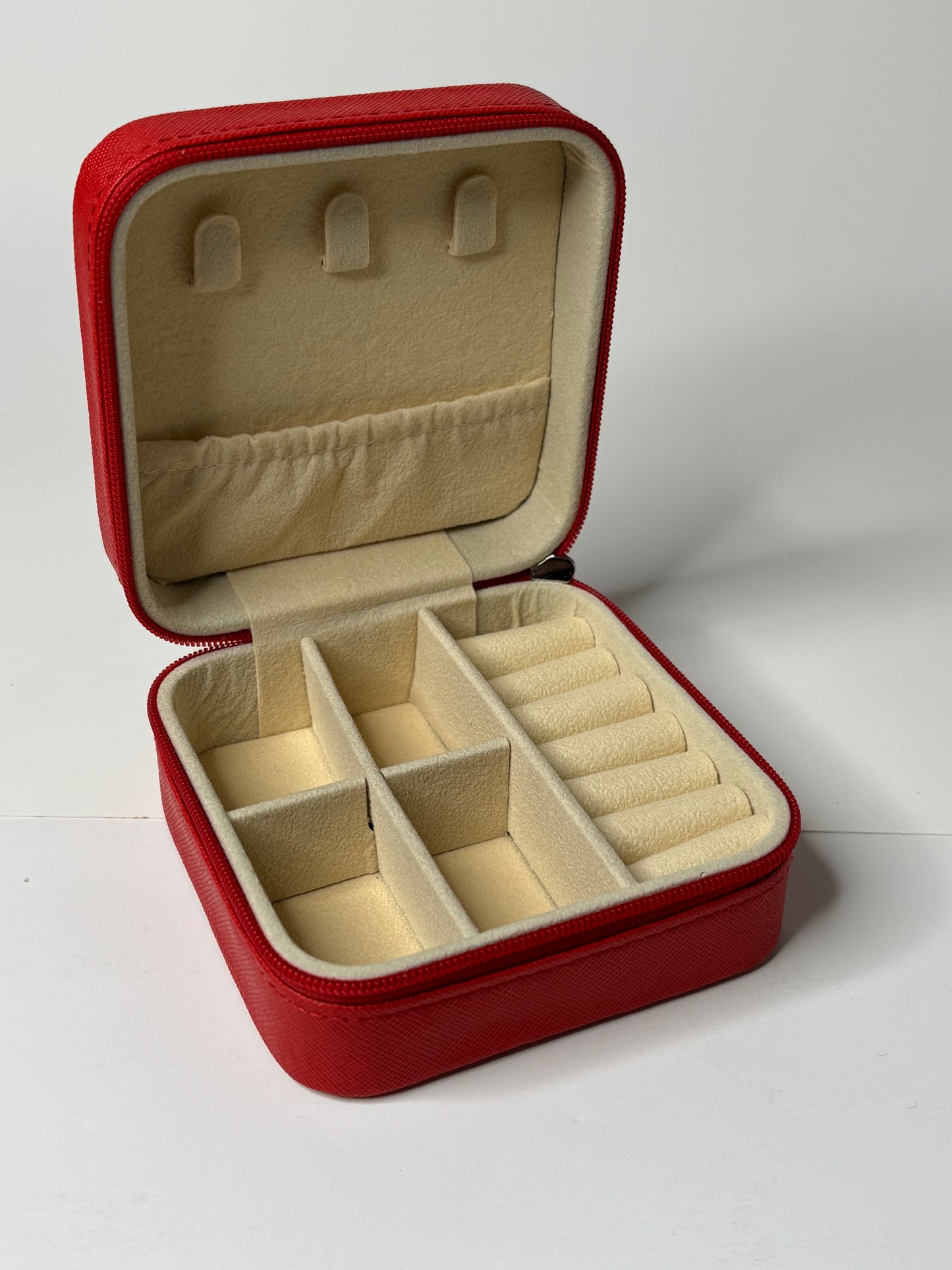 1986 Jewelry Box - fabric - Red and Beige