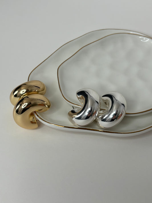 C Elegance Earrings - Alloy - C shape - Hoop Style - Silver