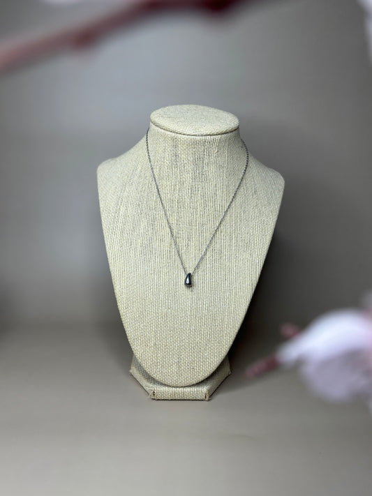 Drop Necklace