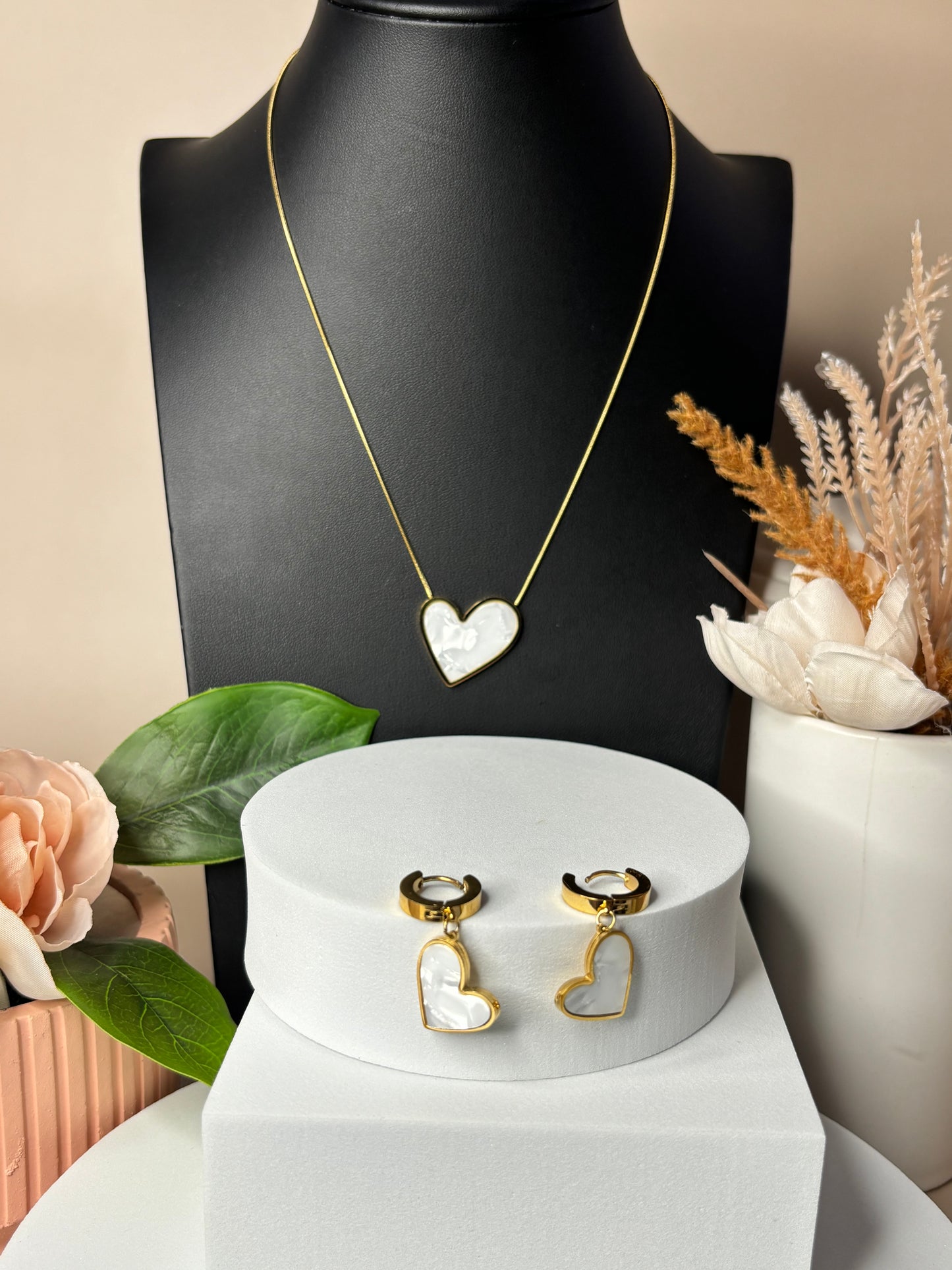 Heart Princess Earrings - Heart Style - Small - Stainless Steel - White & Gold