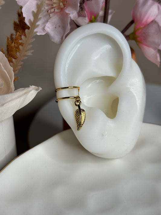 Leaf Ear Cuff - 2 Lines with a leaf - Silver - 1 Piece