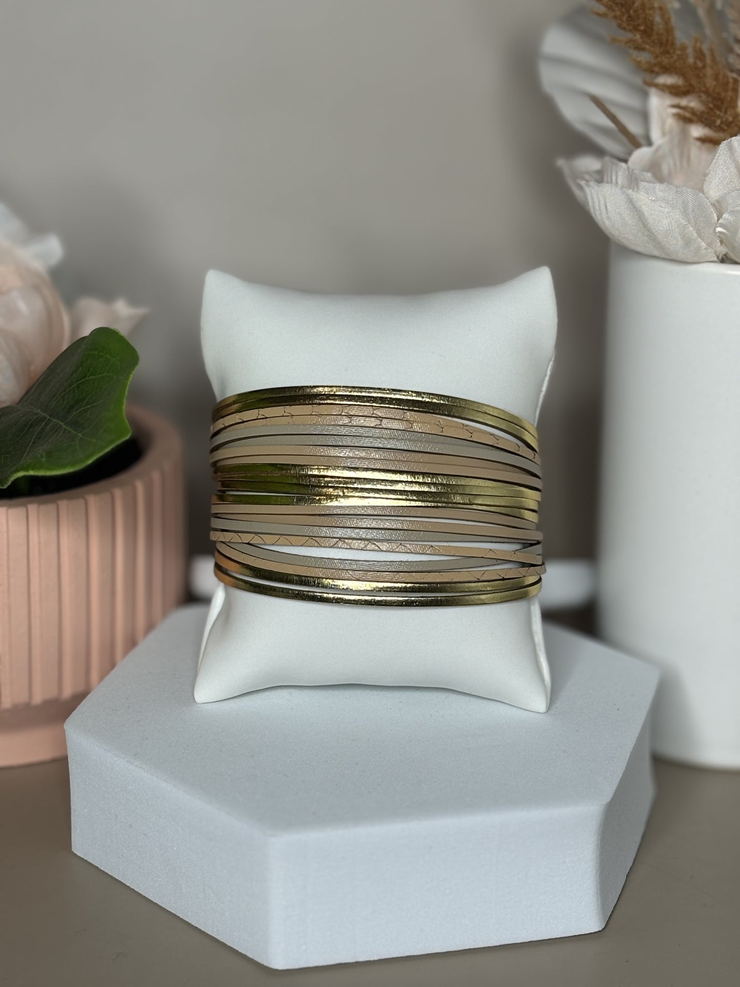 Golden Chic Harmony Bangle