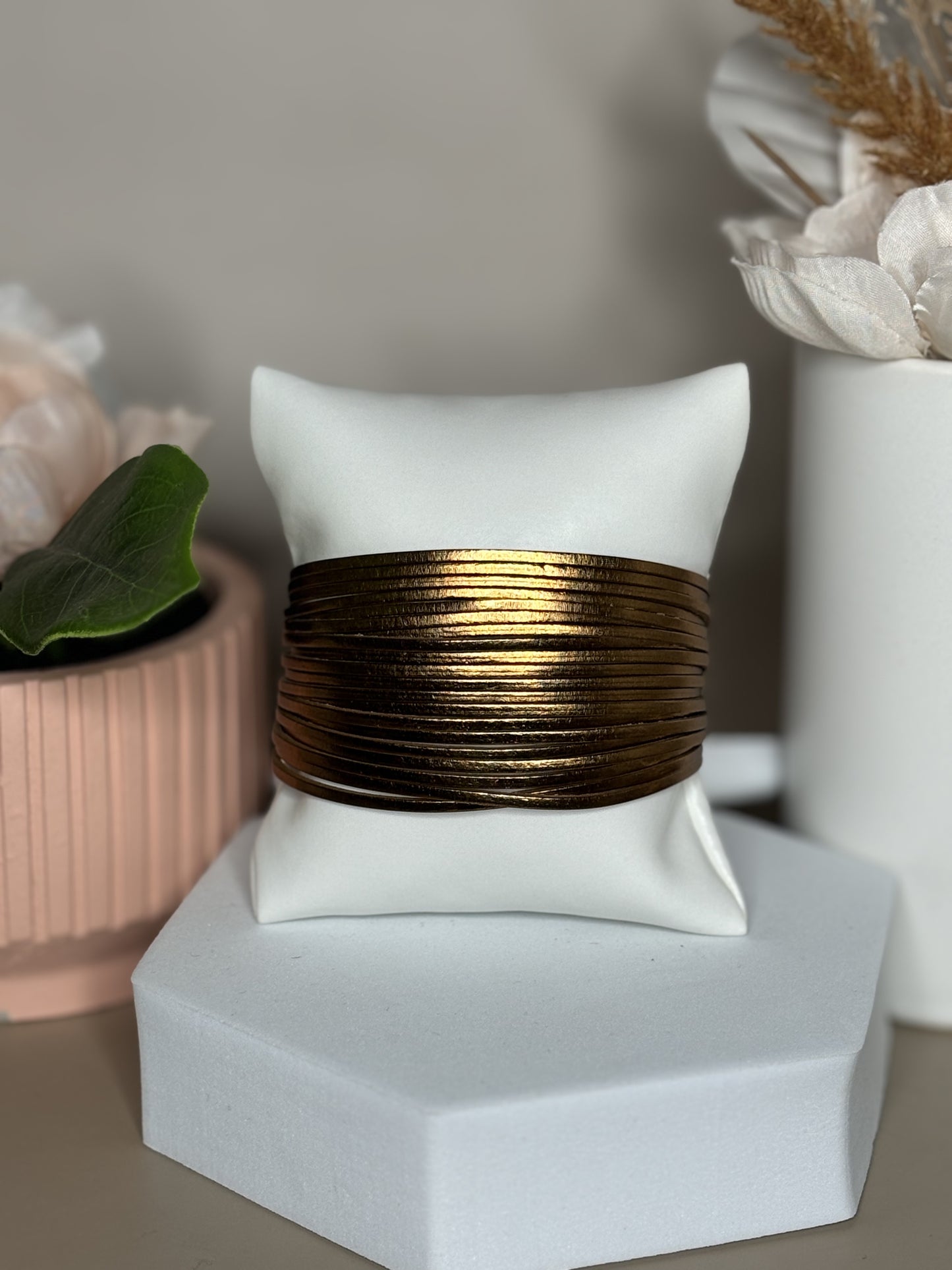 Golden Chic Harmony Bangle