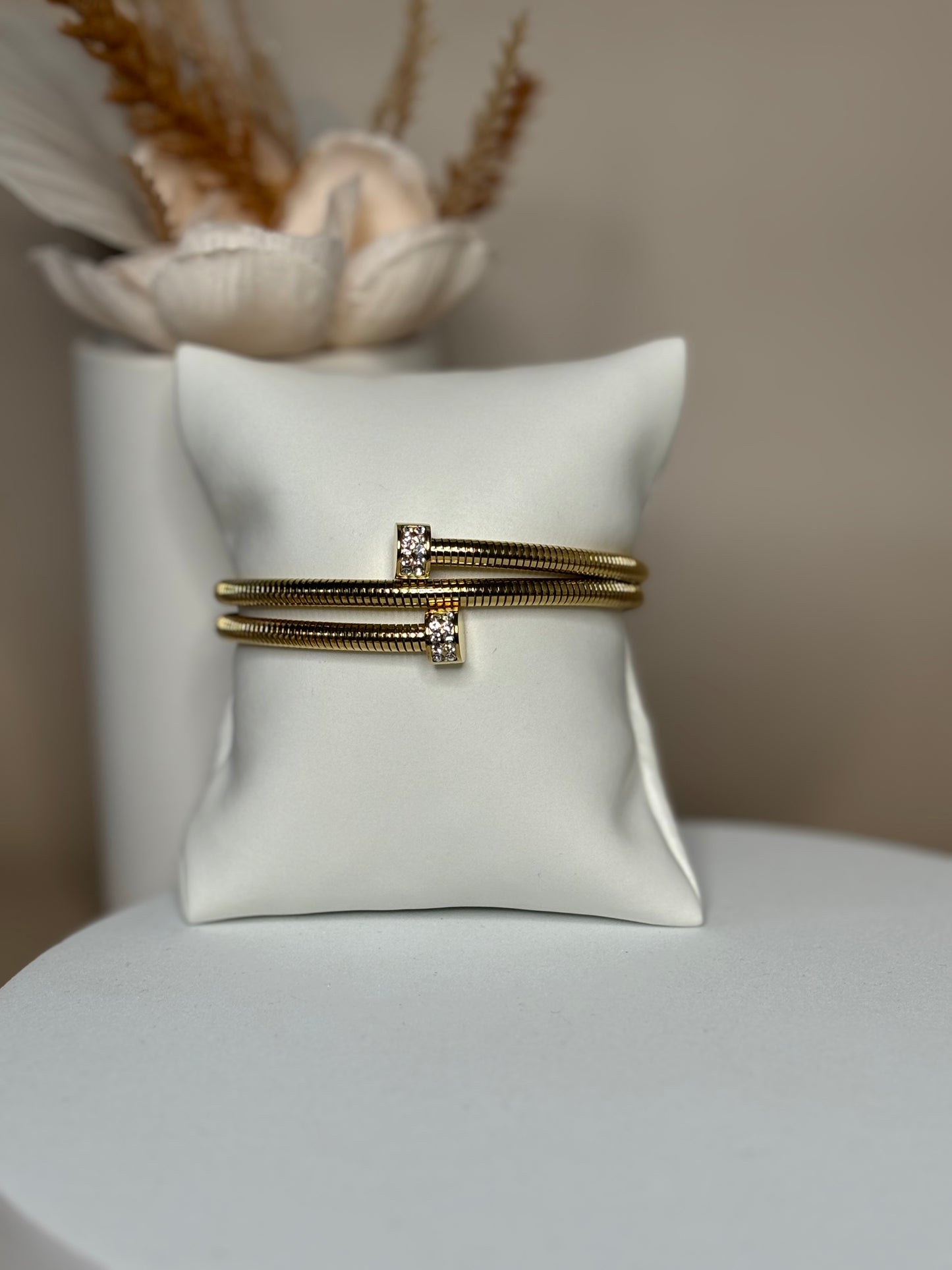 Eternal Loop Bracelet