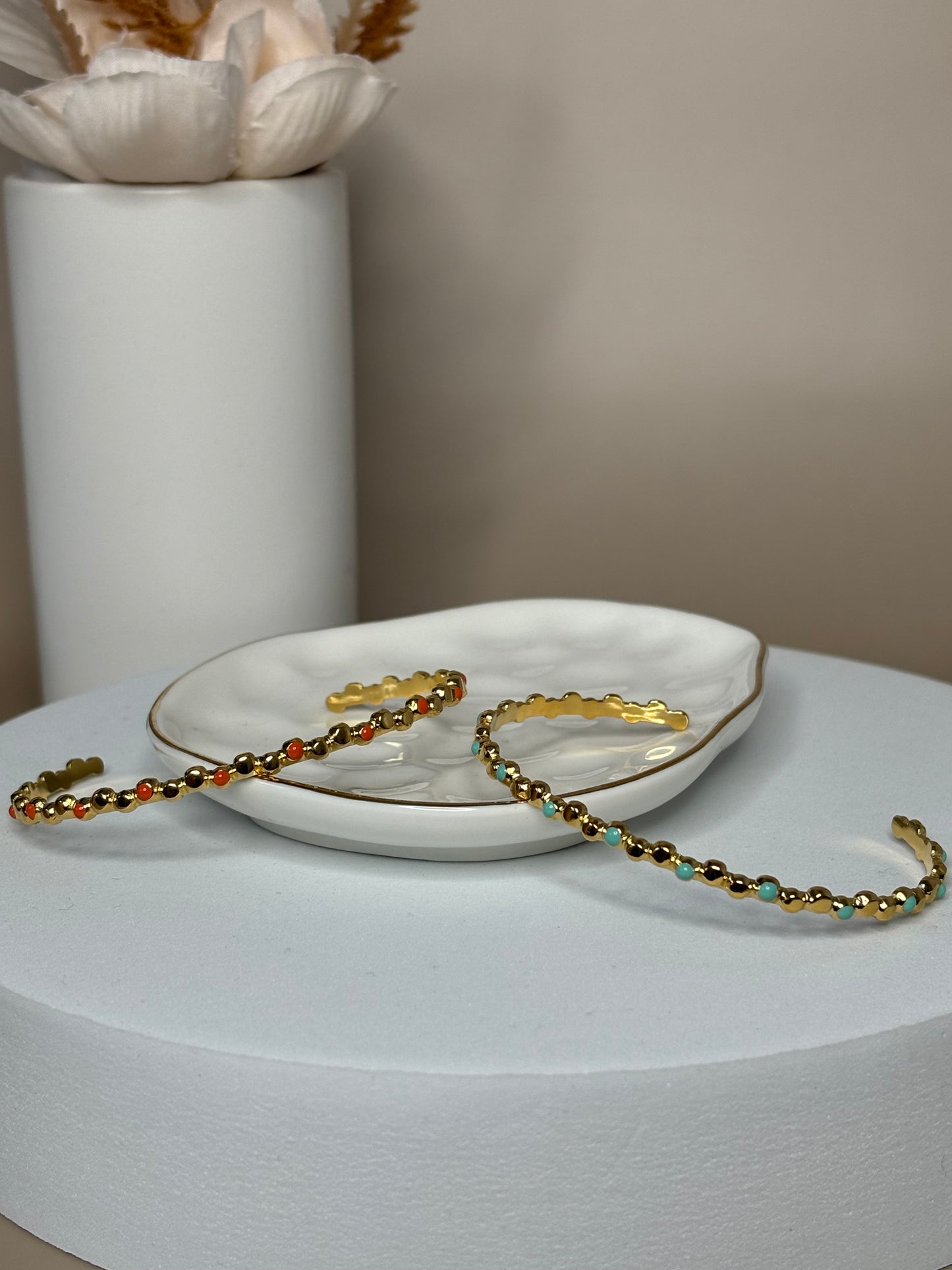 Regal Shine Cuff Bracelet