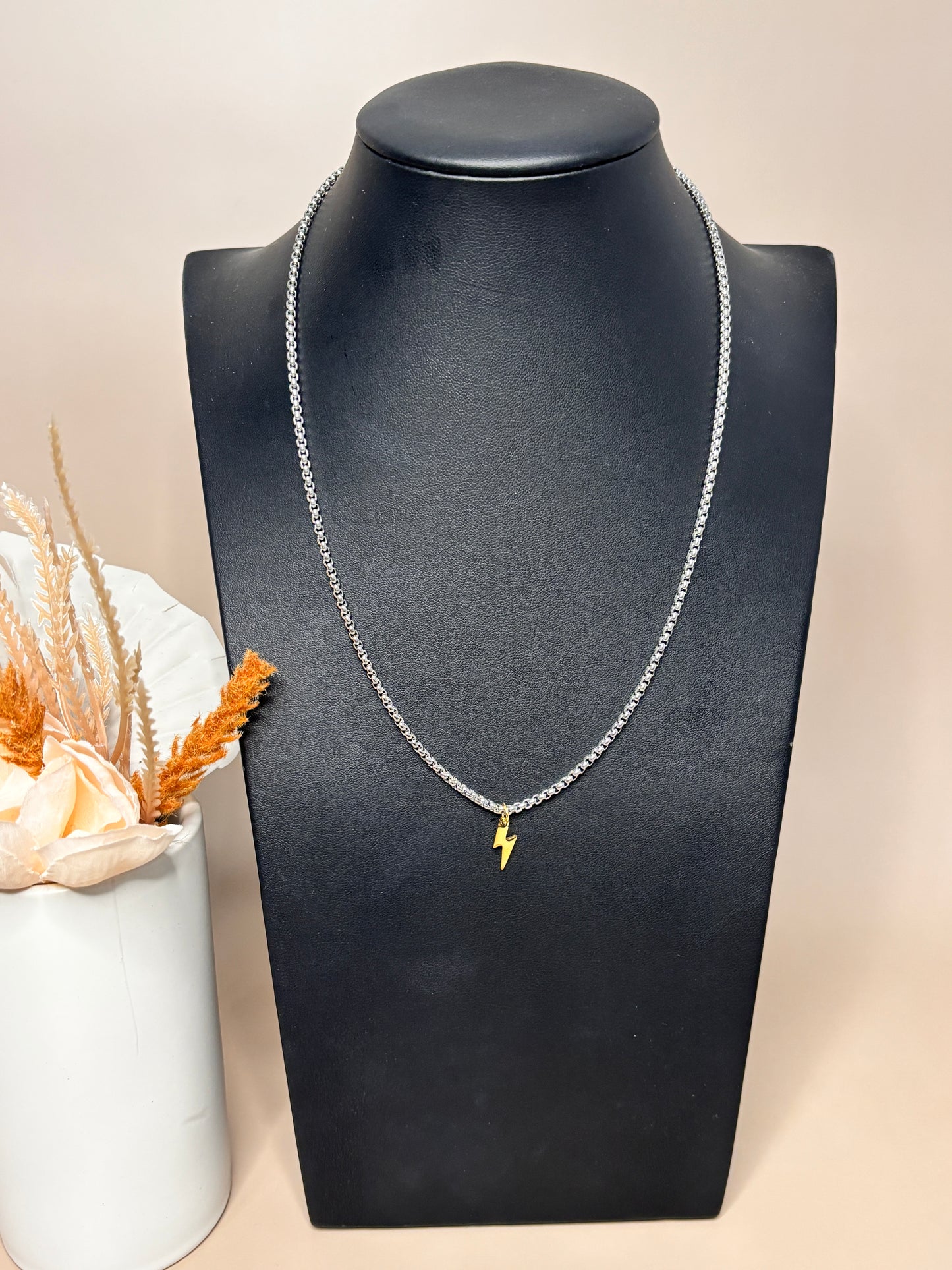 Ray of Power Necklace