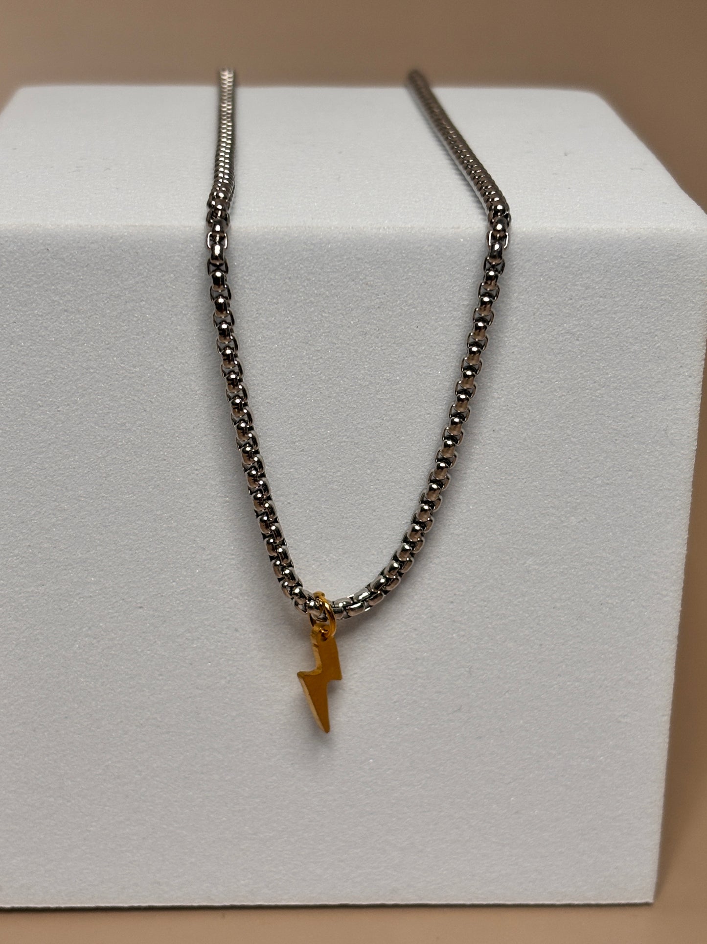 Ray of Power Necklace