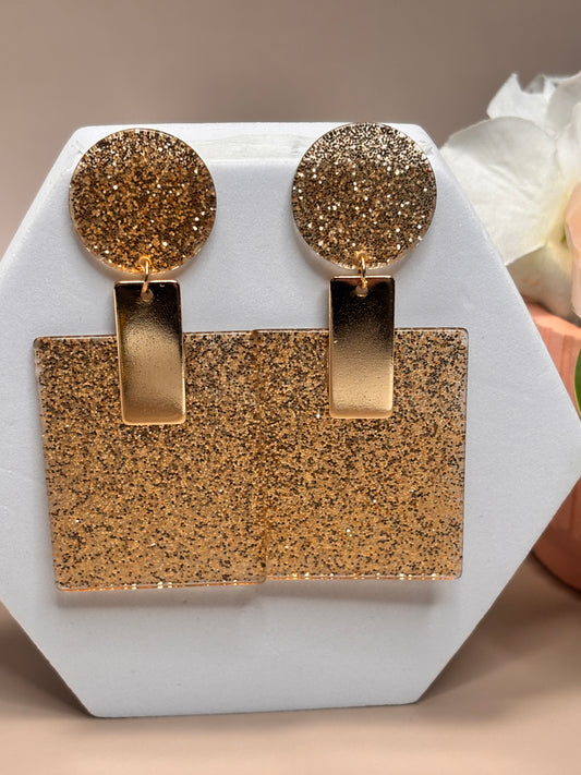 Diva Earrings - Resin - Light weight - Square - Gold