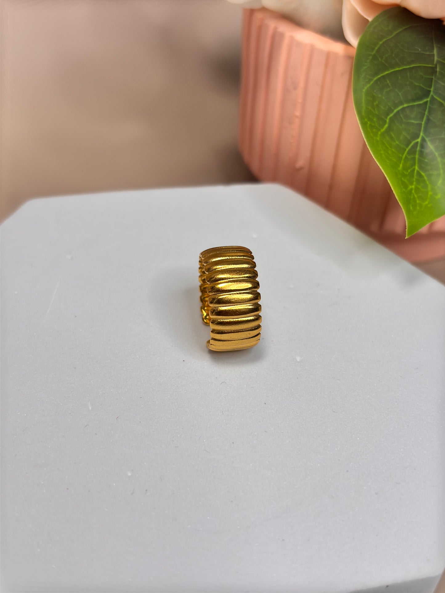 Linear Bliss Ring
