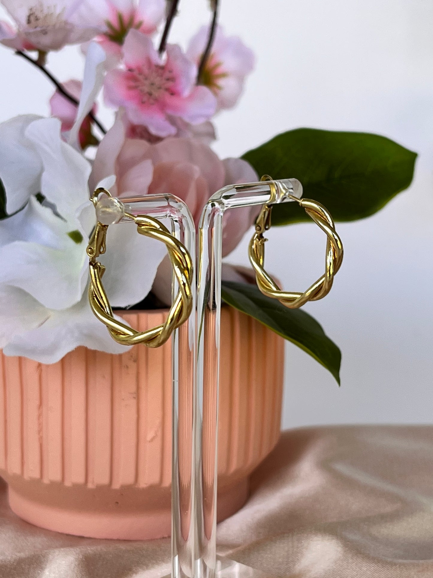 Round Braided Shape Alloy Plating Women'S Earrings