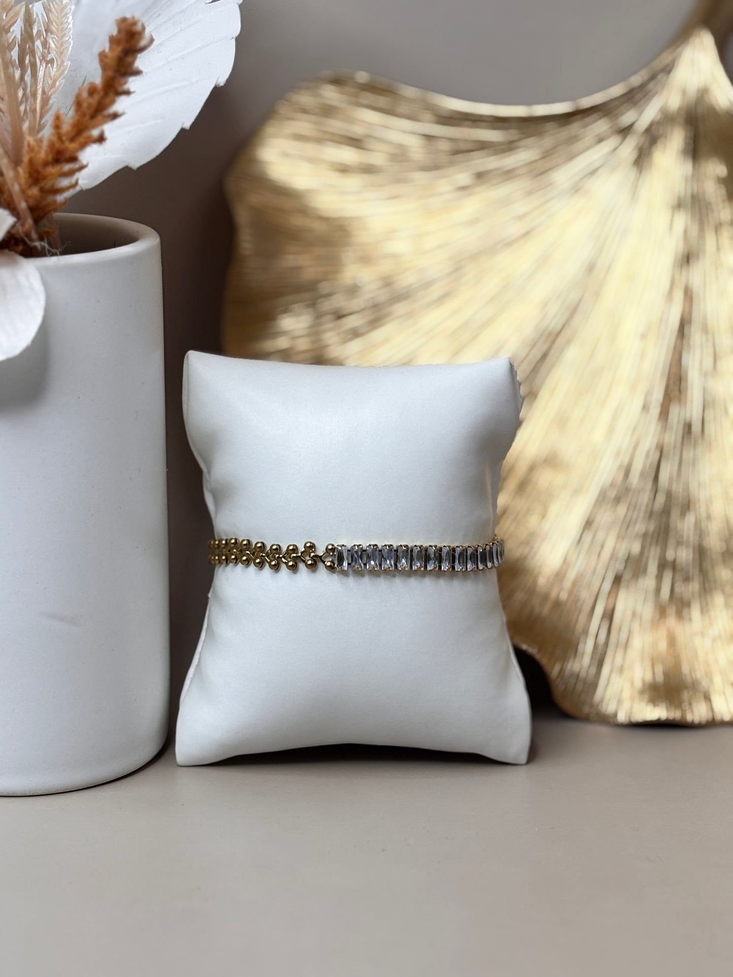Mi Reina Bracelet - Gold - Rhinestone - Stainless Steel and 16K Gold plated