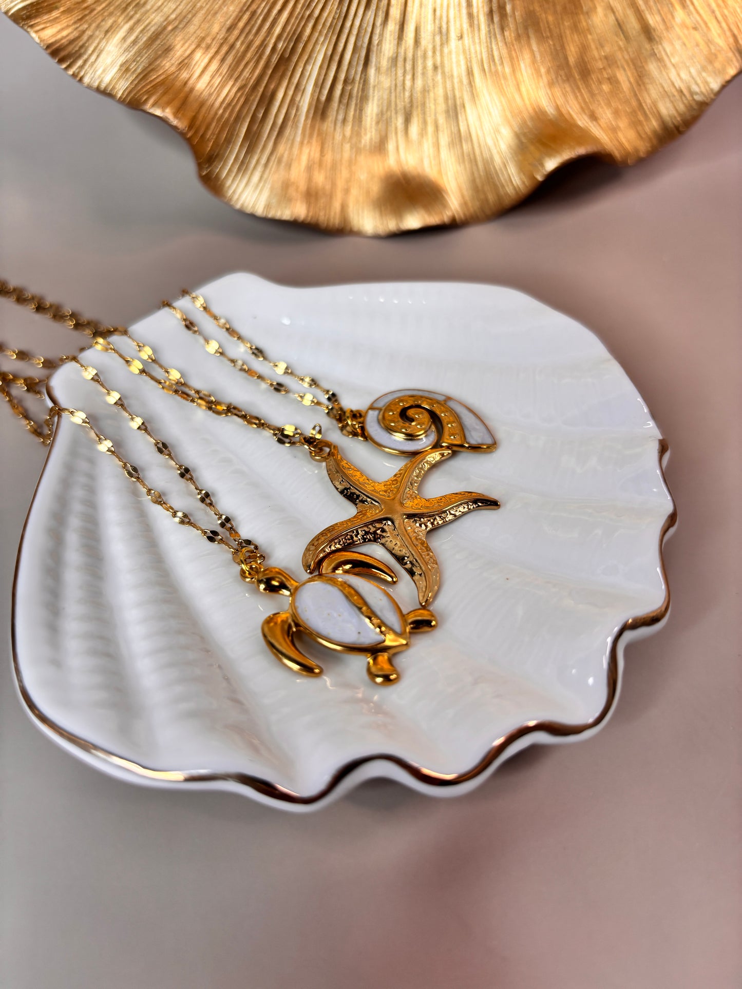 Tortuga Necklace - Gold - Stainless Steel