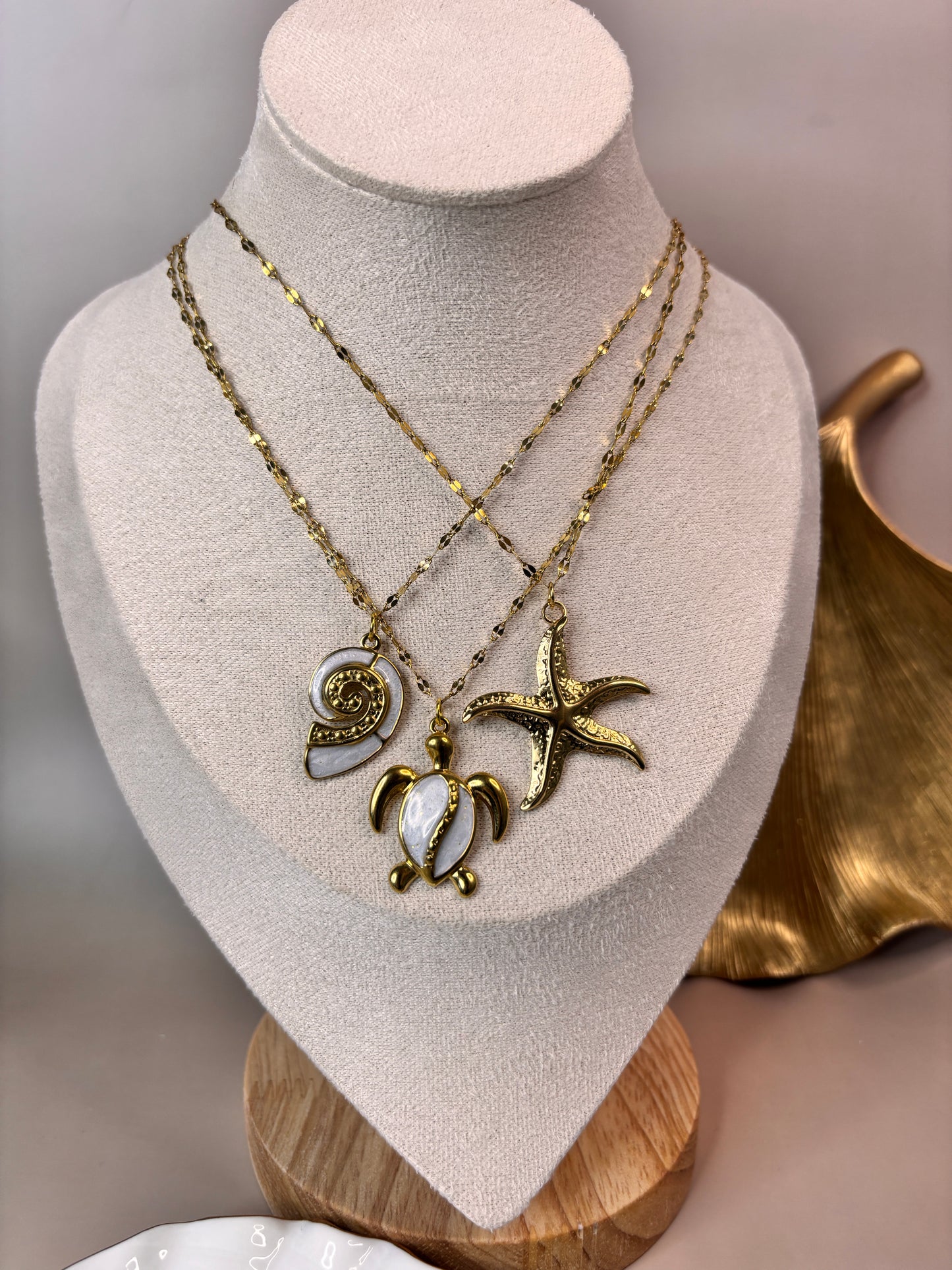 Tortuga Necklace - Gold - Stainless Steel