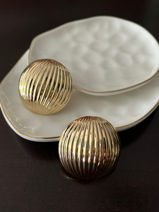 Timeless Elegance Earrings - Alloy & 18K Gold Plated - Stud Style - Gold