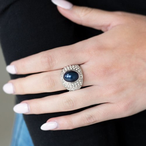 Glittering Go-getter - Blue Ring (FJ)