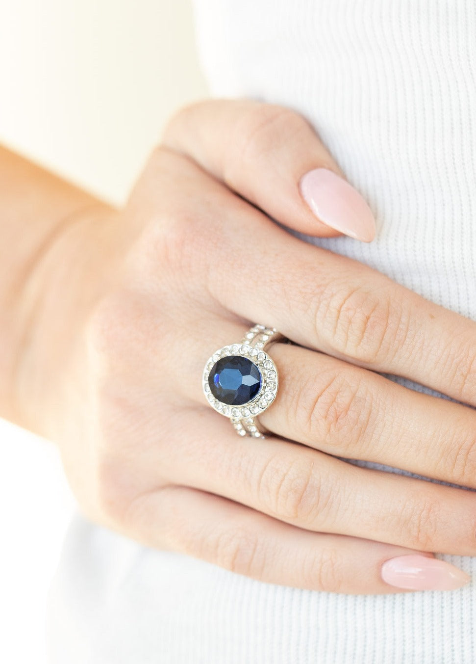 Kate - Blue Ring (FJ)