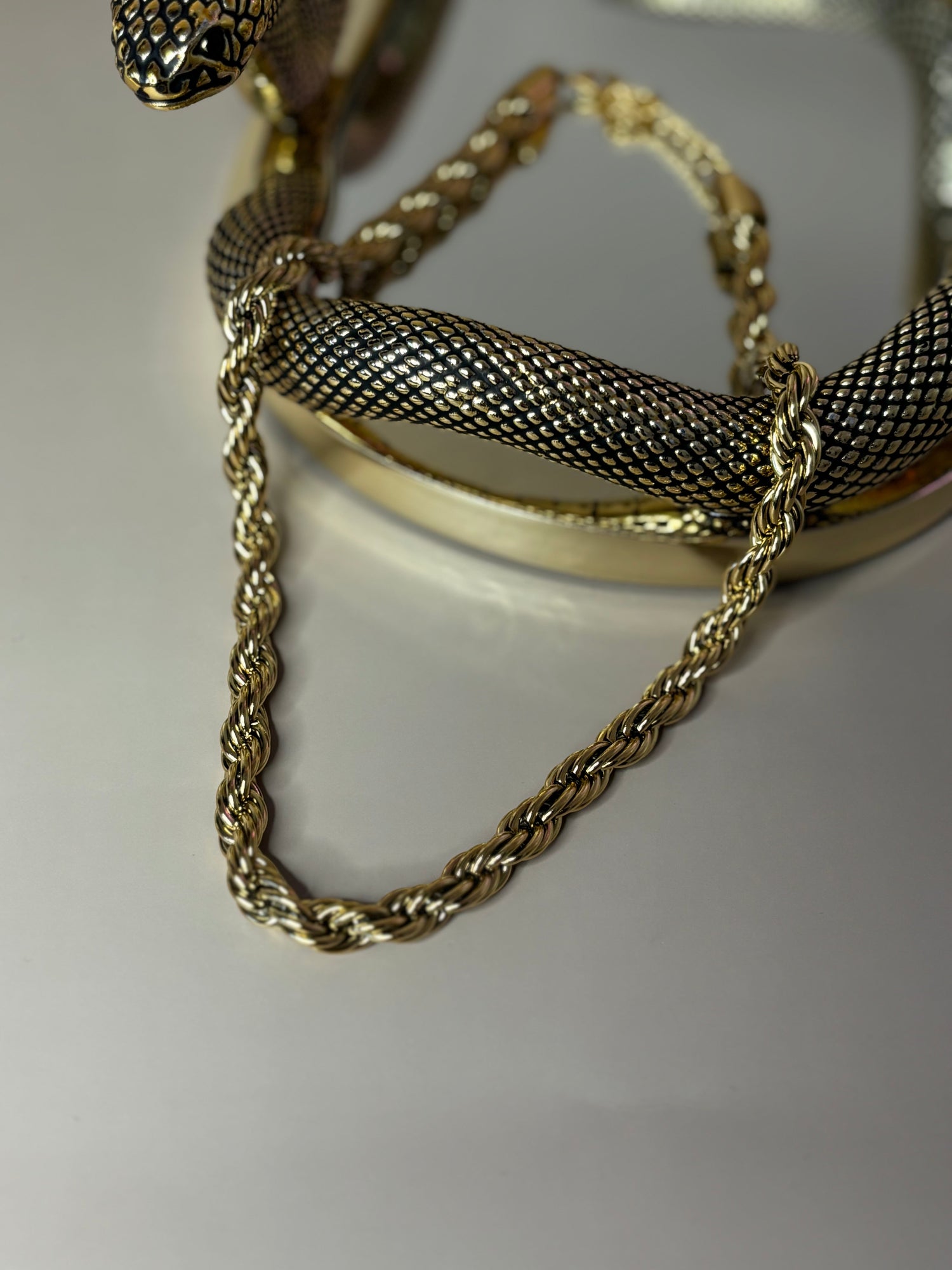 Necklaces / Collares