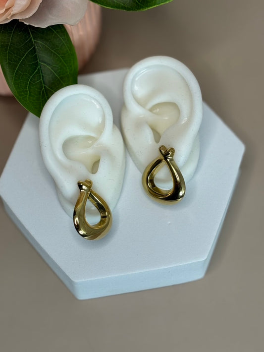 Water drop Earrings - Stainless Steel & 18K Gold Plated - Drop Style - Gold