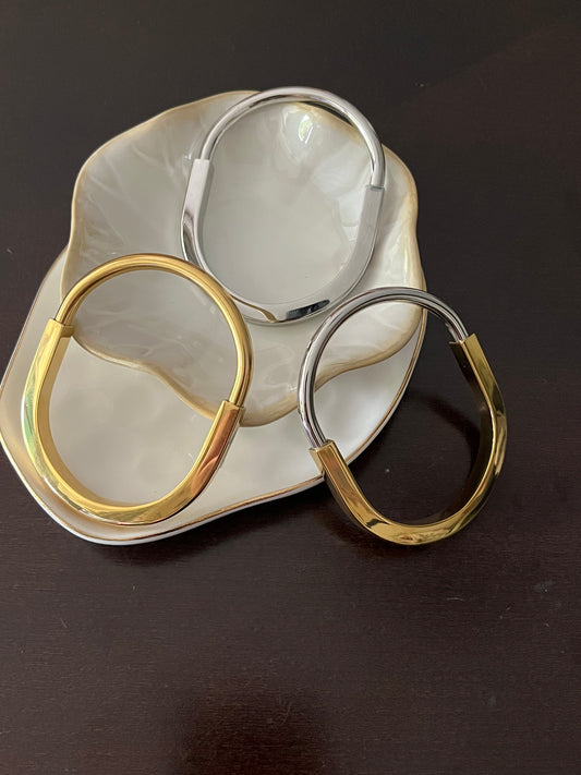 Gilded Oval Radiance Bracelets