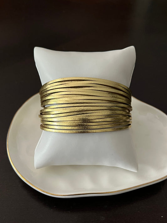 Golden Chic Harmony Bangle