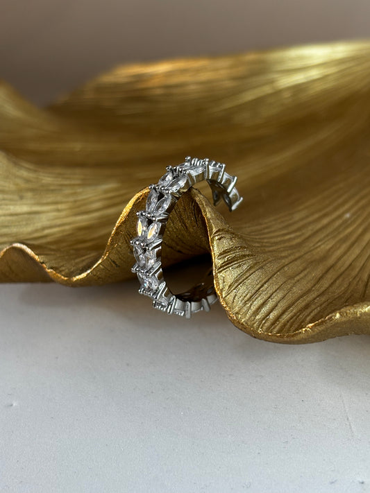 Lucent Ring - Stainless Steel - Silver and crystals - Adjustable