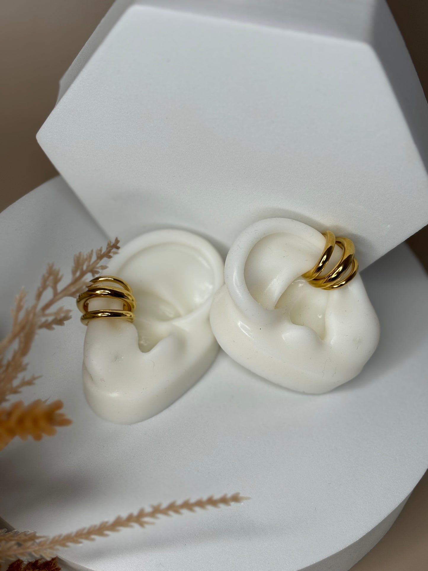Aura Ear Cuff - 3 Lines - Gold - 1 Piece