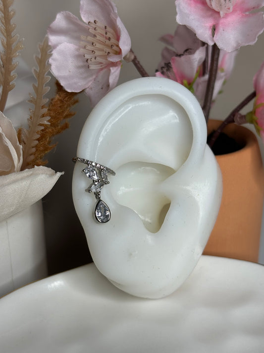 Crown Ear Cuff - With white crystal - Gold or Silver - 1 Piece