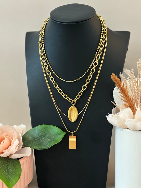 Antique Vogue Necklace