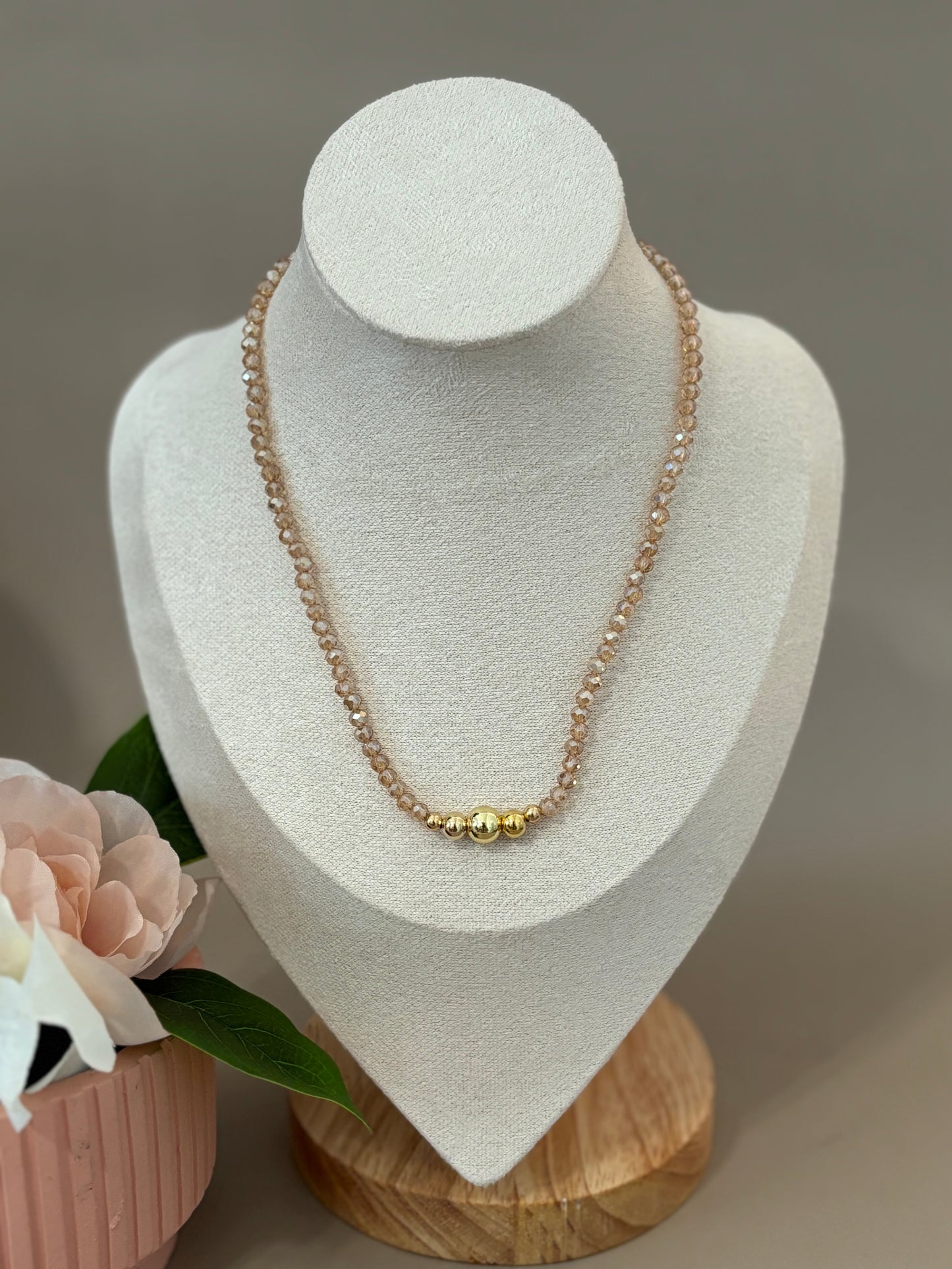 Rani Necklace | Crystal and Stainless Steel | Color necklaces