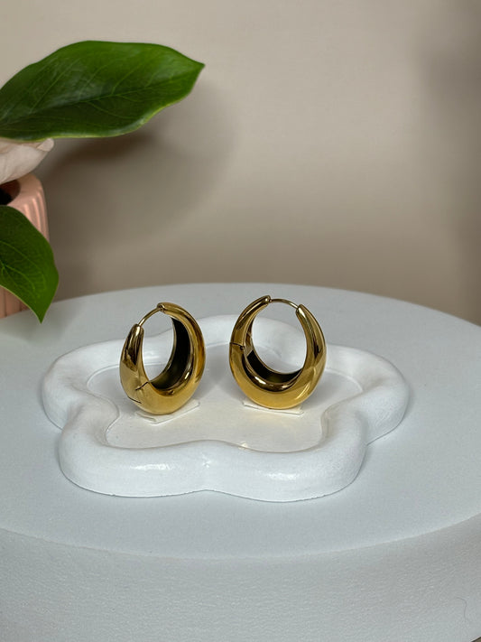 Hollow Earrings - Stainless Steel & 18K Gold Plated - Hoop Style - Gold & Silver