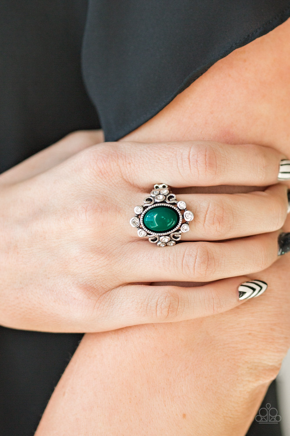 Noticeably Notable - Green Ring (FJ)