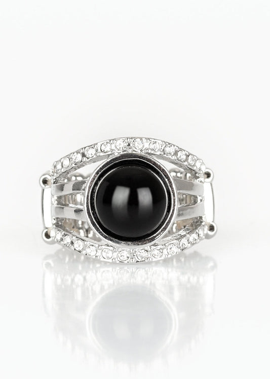 A Big Break - Black Ring (FJ)